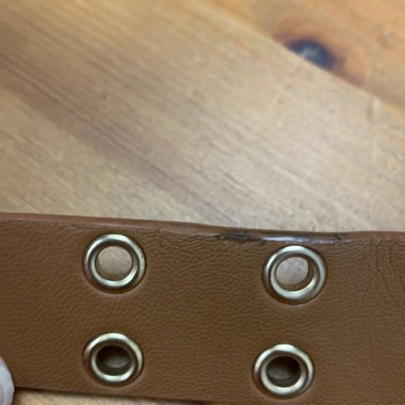 Nine West Vegan Leather Belt, Gold Grommets & Hardware. - Picture 7 of 7
